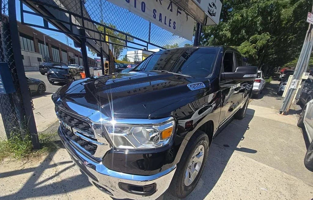 2022 RAM 1500 BIG HORN EXTENDED CAB MEDIUM BED