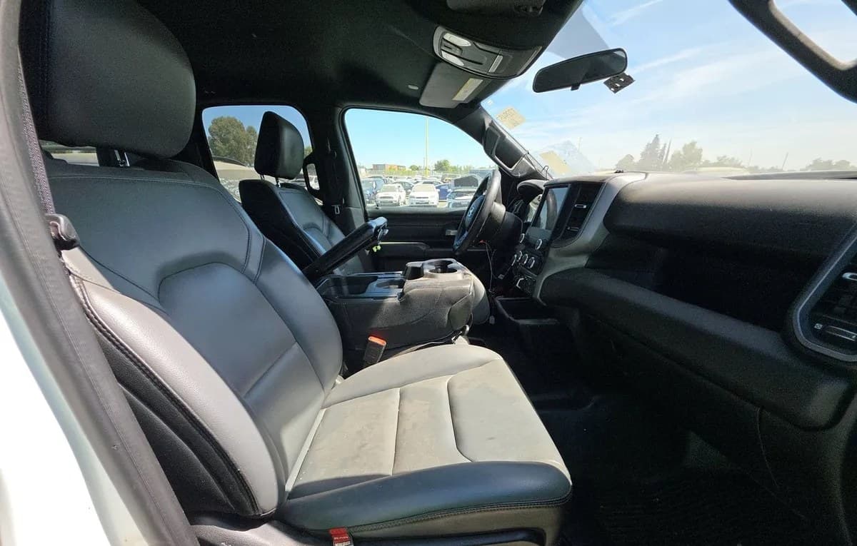 2021 RAM 1500 TRADESMAN EXTENDED CAB MEDIUM BED 5