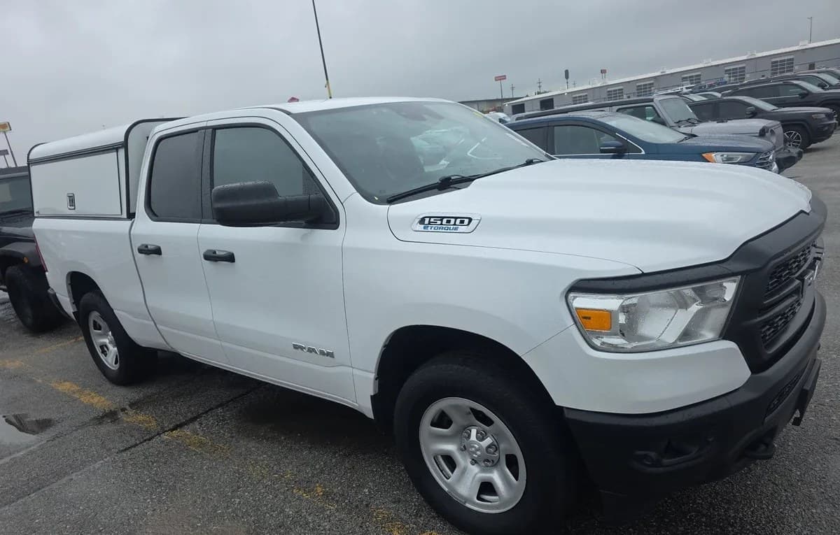 2022 RAM 1500 TRADESMAN EXTENDED CAB MEDIUM BED 4