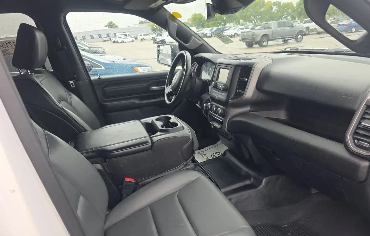 2022 RAM 1500 TRADESMAN EXTENDED CAB MEDIUM BED 5