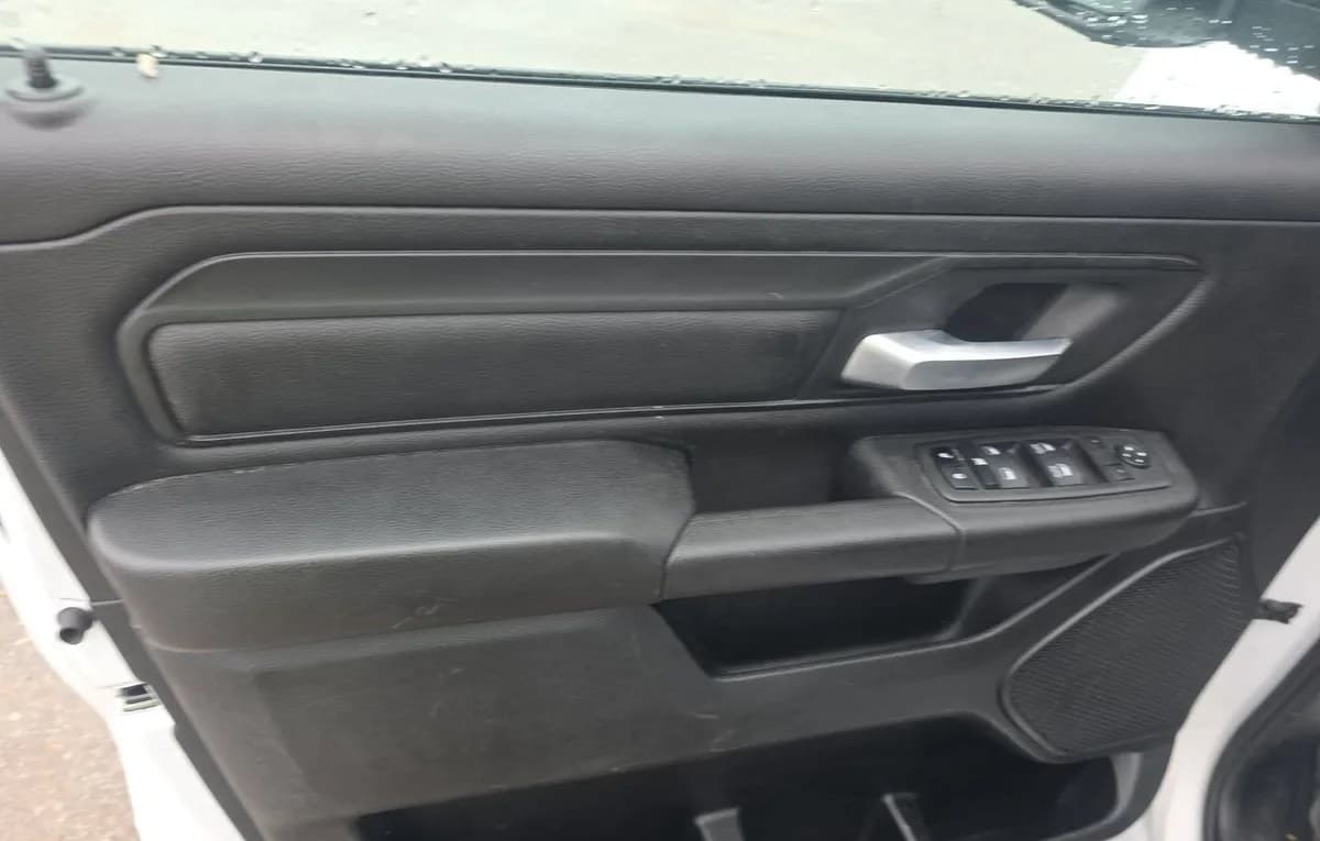 2022 RAM 1500 TRADESMAN EXTENDED CAB MEDIUM BED 6