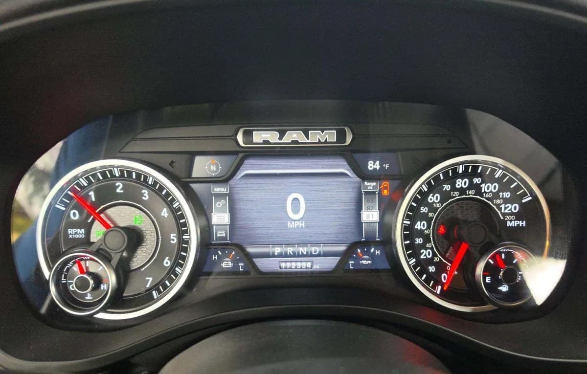2022 RAM 1500 BIG HORN CREW CAB MEDIUM BED 6