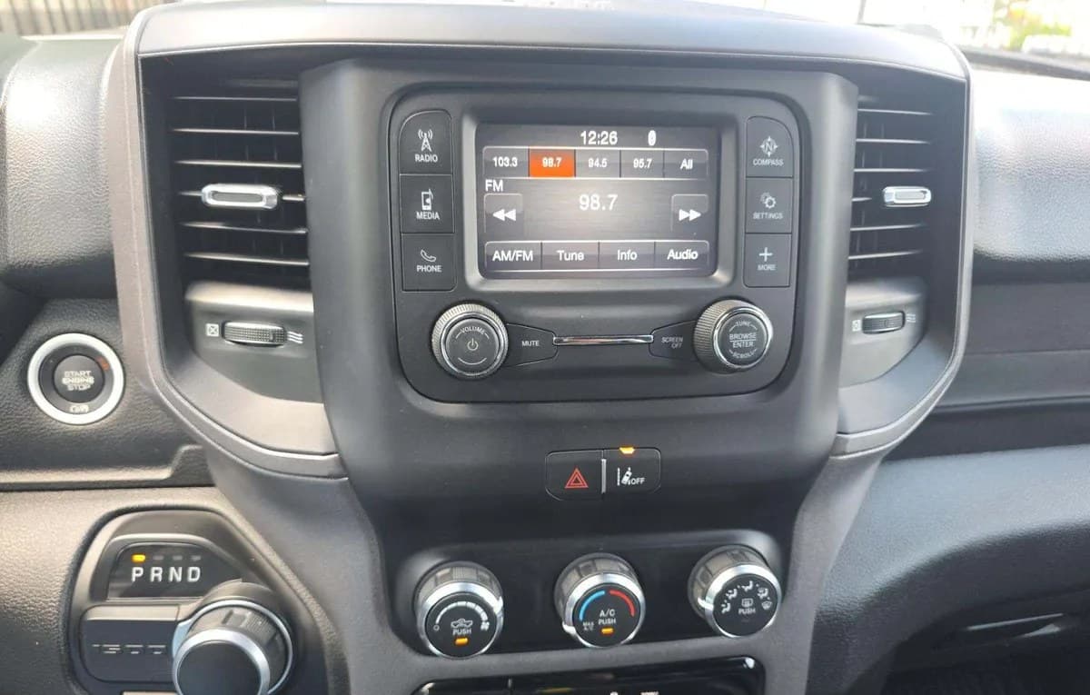 2022 RAM 1500 TRADESMAN EXTENDED CAB MEDIUM BED 7