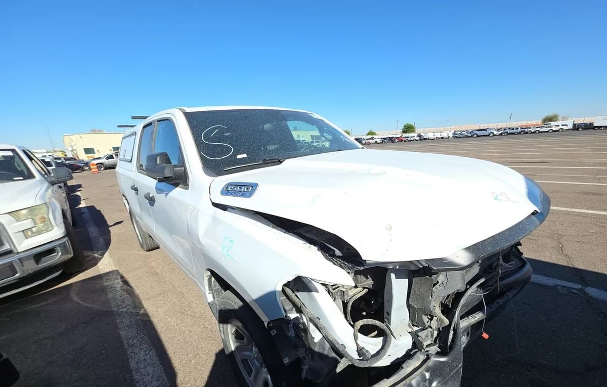 2023 RAM 1500 TRADESMAN EXTENDED CAB MEDIUM BED 4