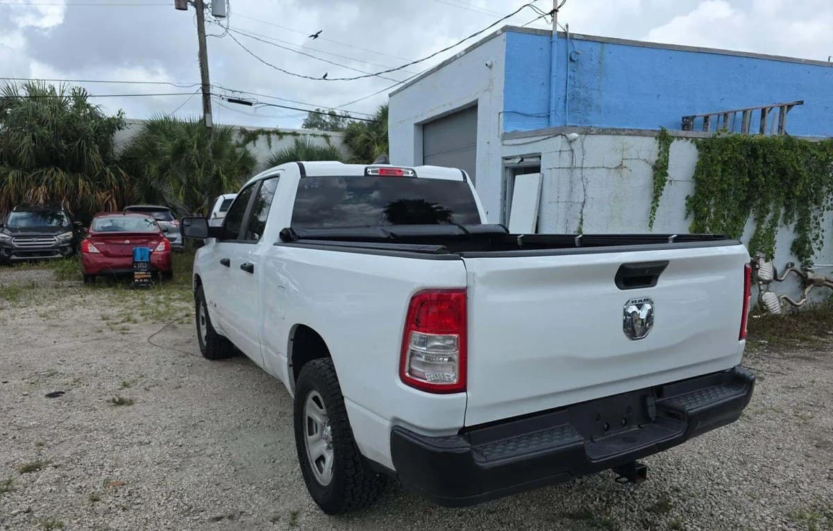 2022 RAM 1500 TRADESMAN EXTENDED CAB MEDIUM BED 3