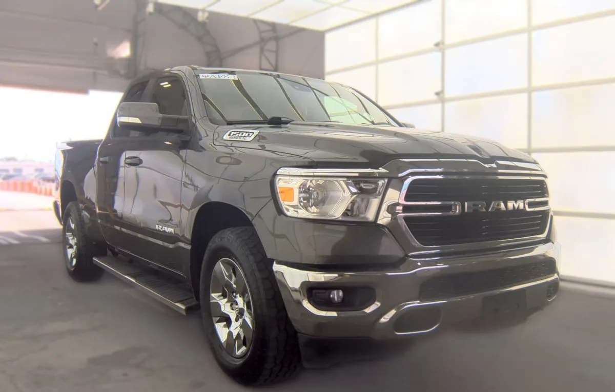 2020 RAM 1500 BIG HORN EXTENDED CAB MEDIUM BED 4