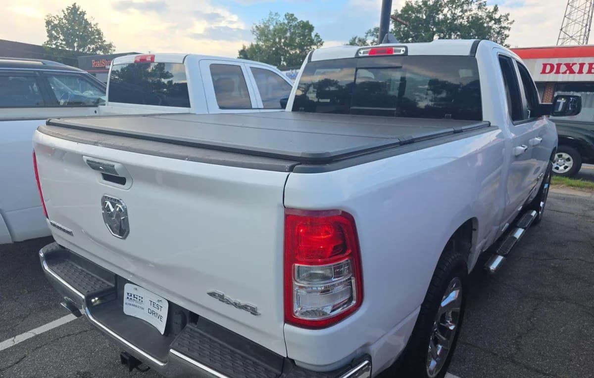 2020 RAM 1500 BIG HORN EXTENDED CAB MEDIUM BED 4