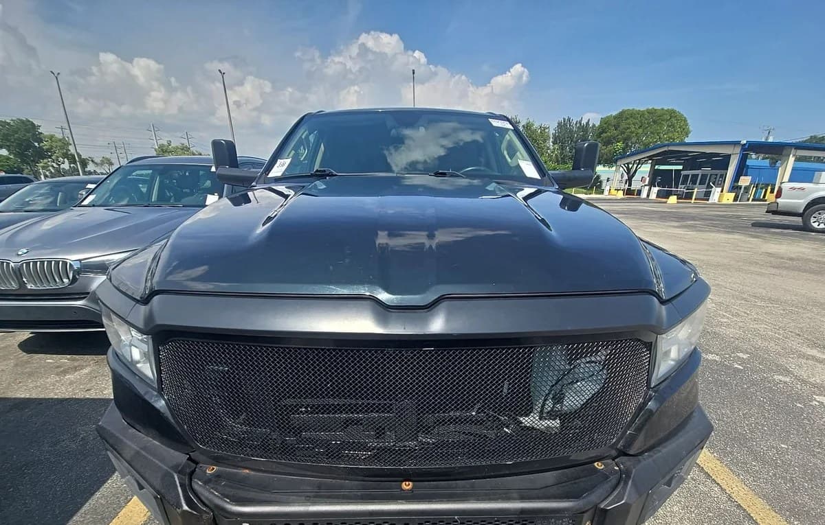 2019 RAM 1500 TRADESMAN EXTENDED CAB MEDIUM BED 3