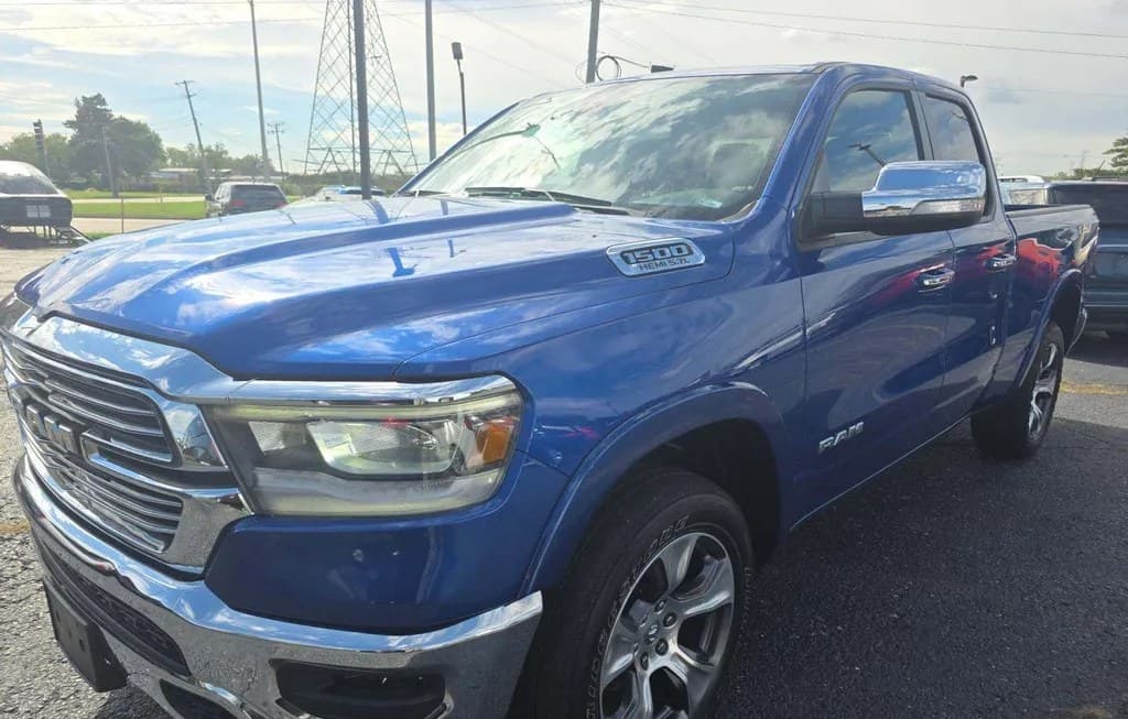 2019 RAM 1500 LARAMIE EXTENDED CAB MEDIUM BED