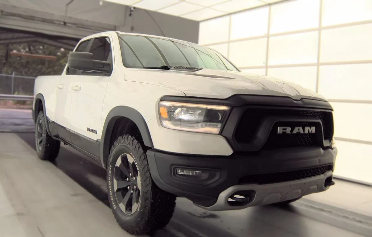 2020 RAM 1500 REBEL EXTENDED CAB MEDIUM BED 4