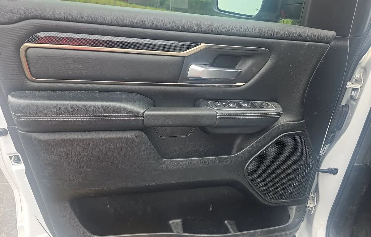 2020 RAM 1500 REBEL EXTENDED CAB MEDIUM BED 6