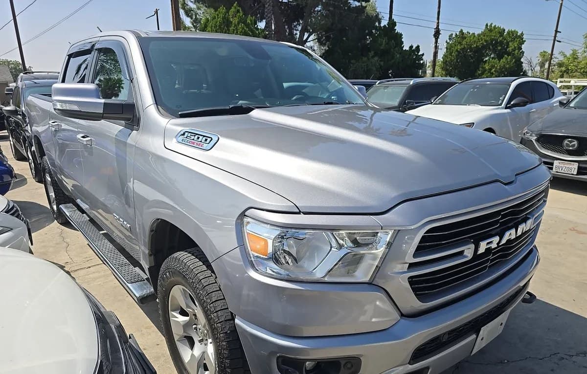 2020 RAM 1500 BIG HORN CREW CAB SHORT BED 4