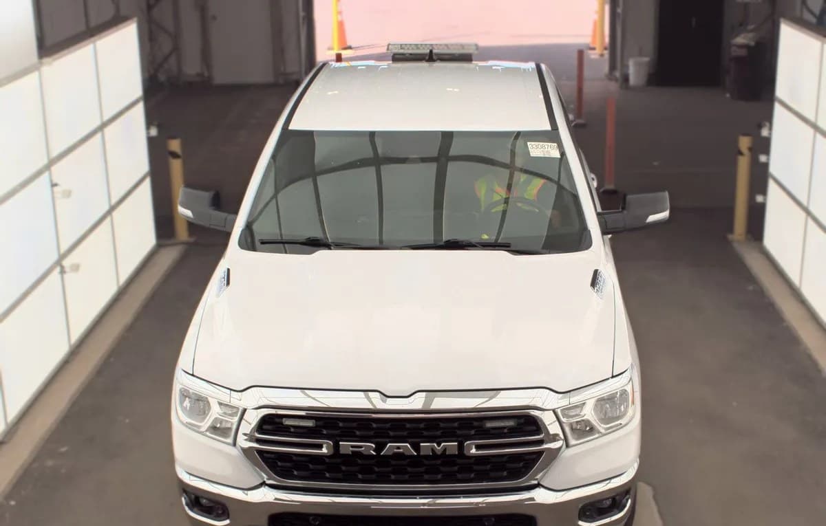2022 RAM 1500 BIG HORN CREW CAB SHORT BED 3