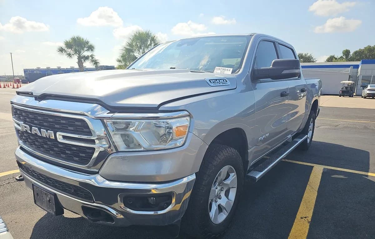 2023 RAM 1500 LONE STAR CREW CAB SHORT BED 2