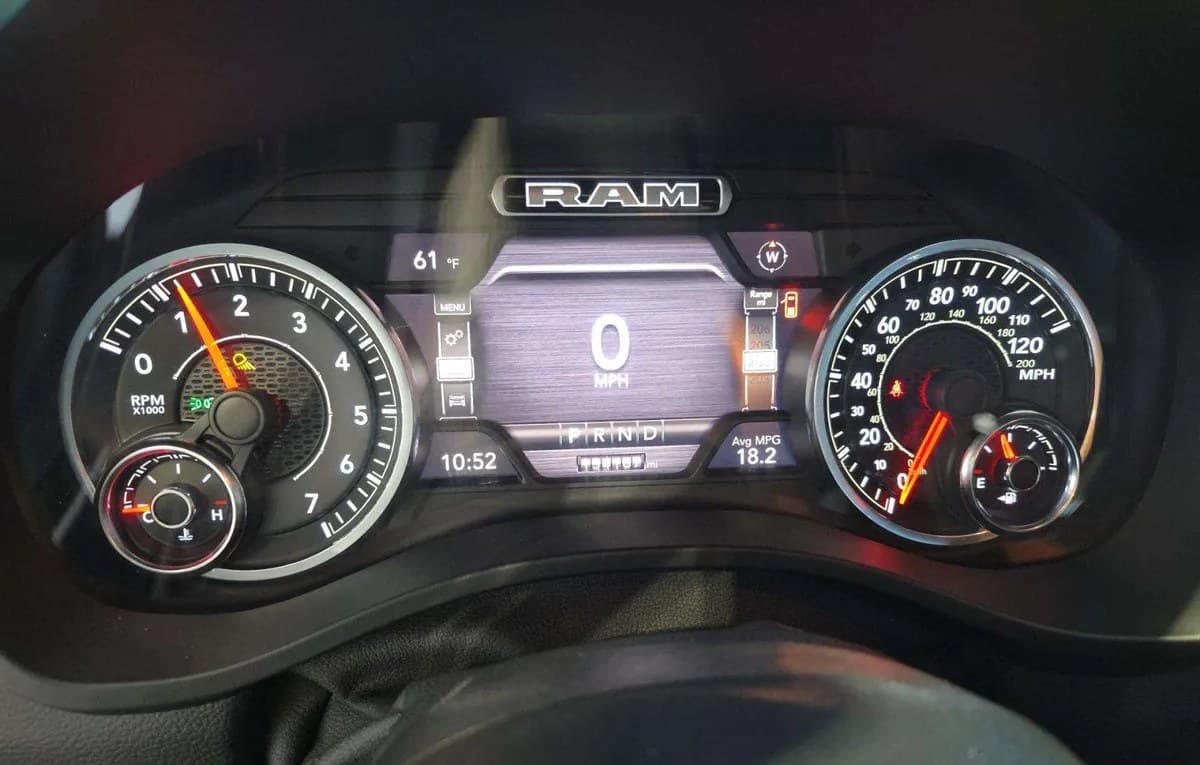 2020 RAM 1500 BIG HORN CREW CAB SHORT BED 6
