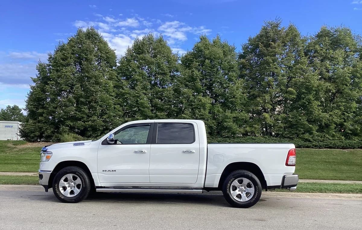 2020 RAM 1500 BIG HORN CREW CAB SHORT BED 4
