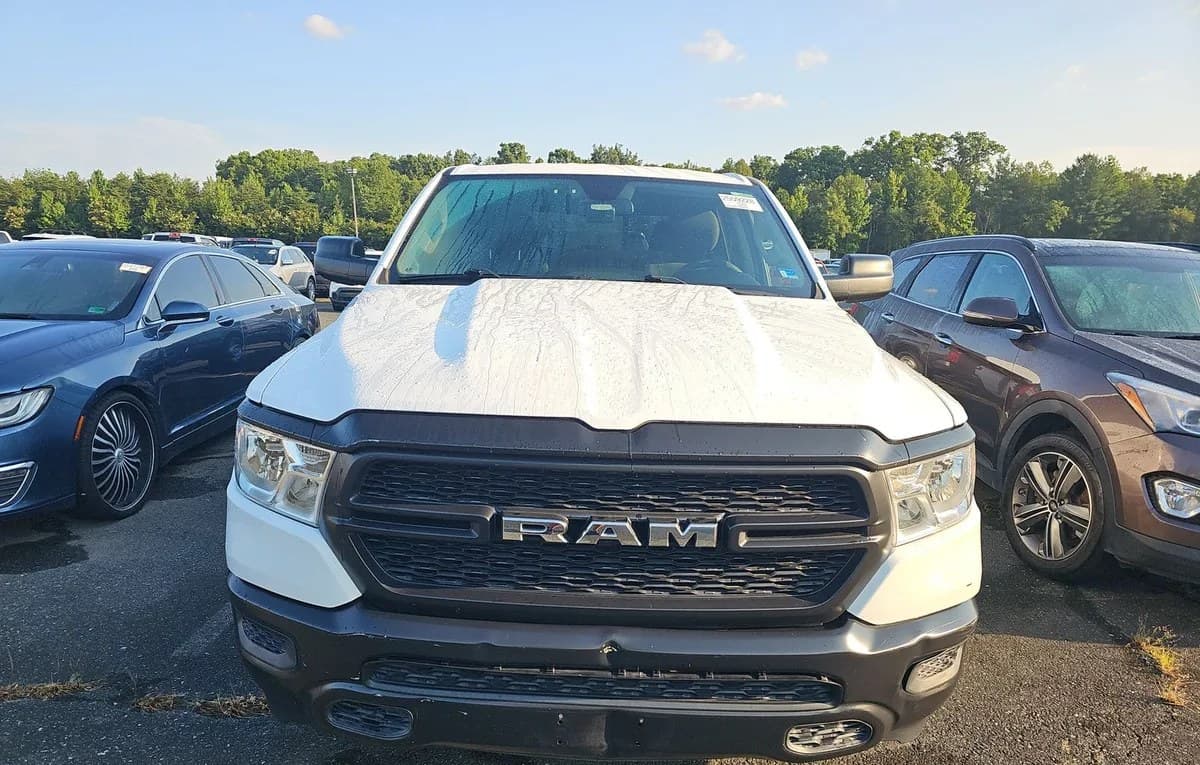 2020 RAM 1500 TRADESMAN CREW CAB SHORT BED 3