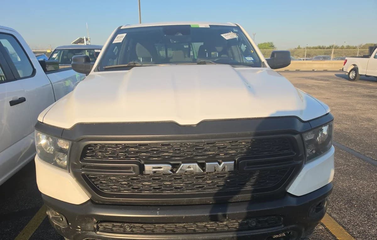 2023 RAM 1500 TRADESMAN CREW CAB SHORT BED 3