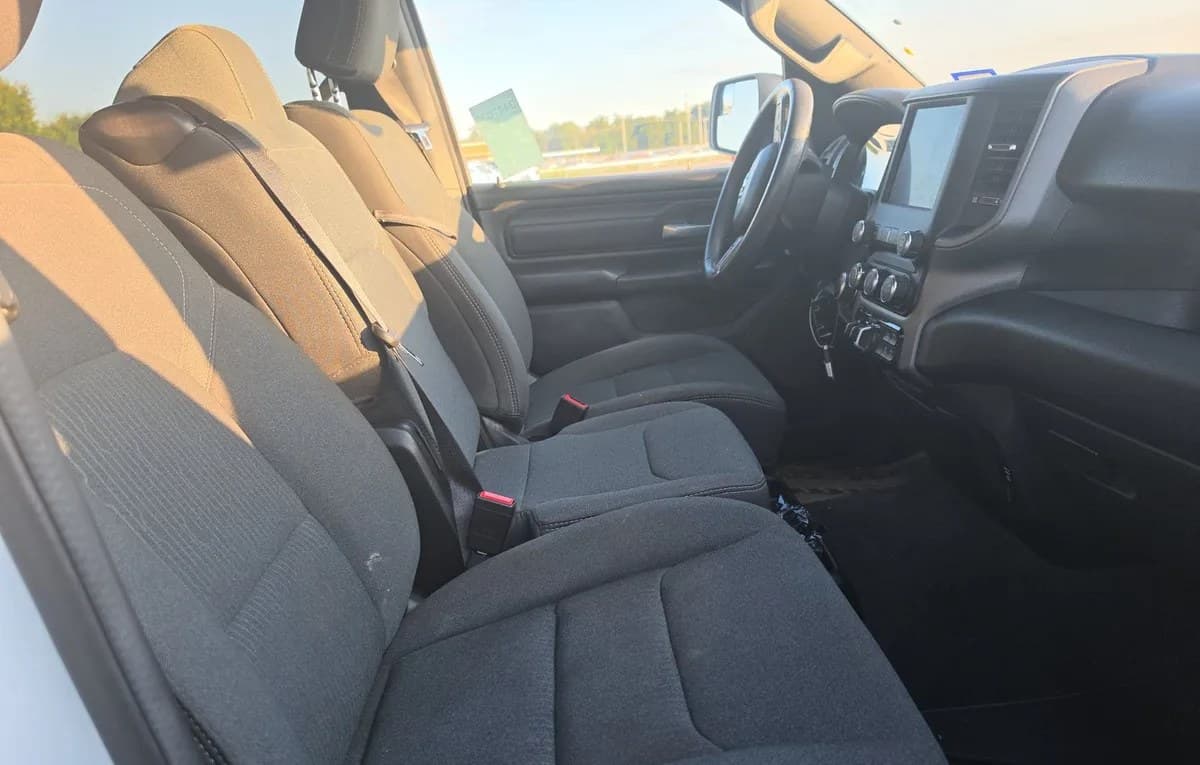 2023 RAM 1500 TRADESMAN CREW CAB SHORT BED 5