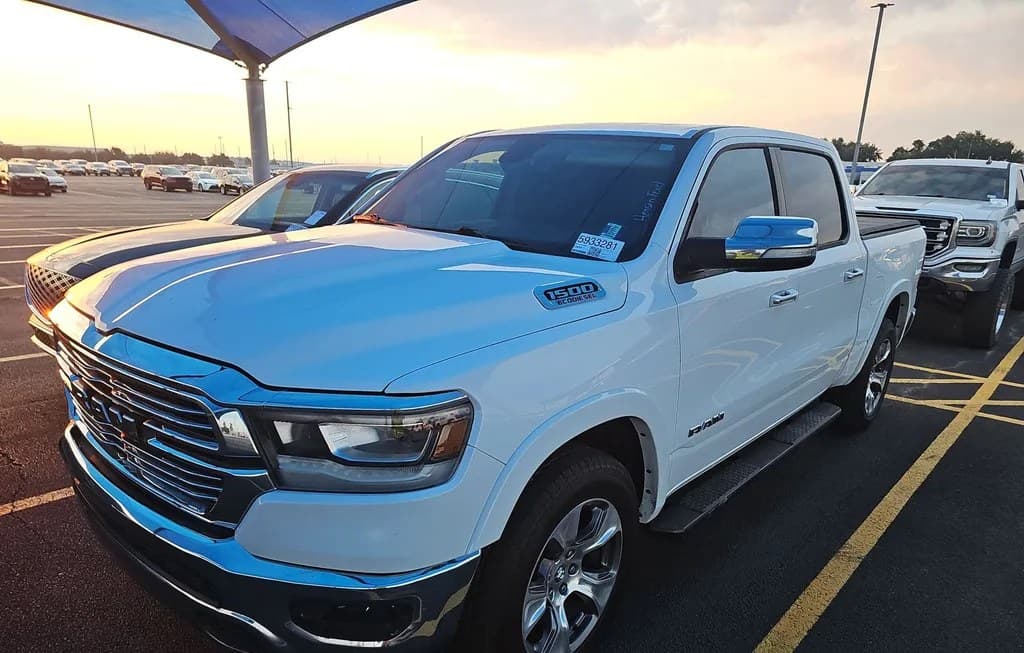 2020 RAM 1500 LARAMIE CREW CAB SHORT BED 1