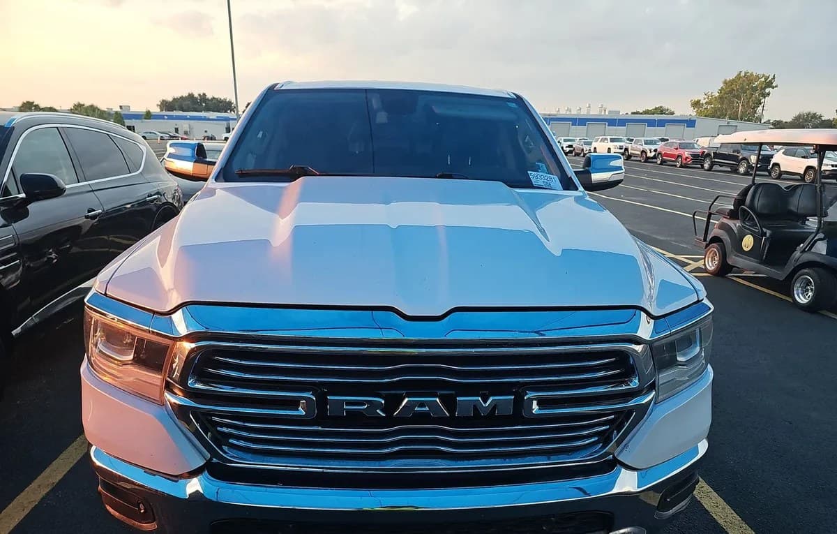 2020 RAM 1500 LARAMIE CREW CAB SHORT BED 3