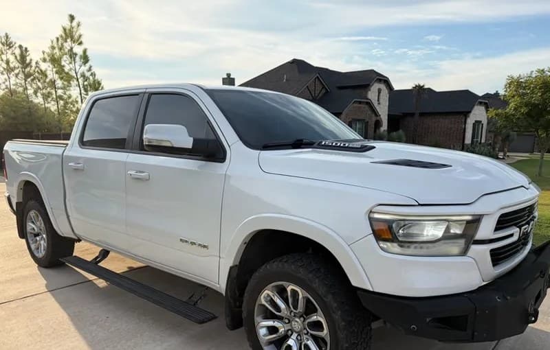 2022 RAM 1500 LARAMIE CREW CAB SHORT BED 4