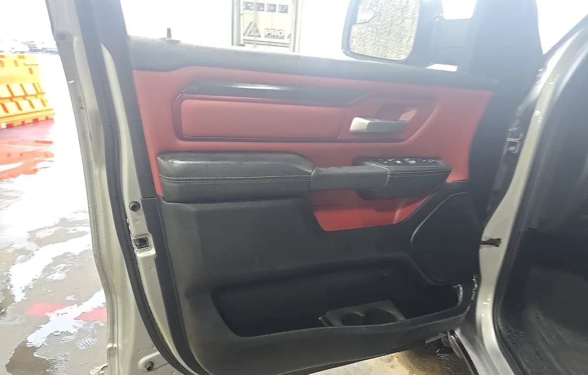 2019 RAM 1500 REBEL CREW CAB SHORT BED 6