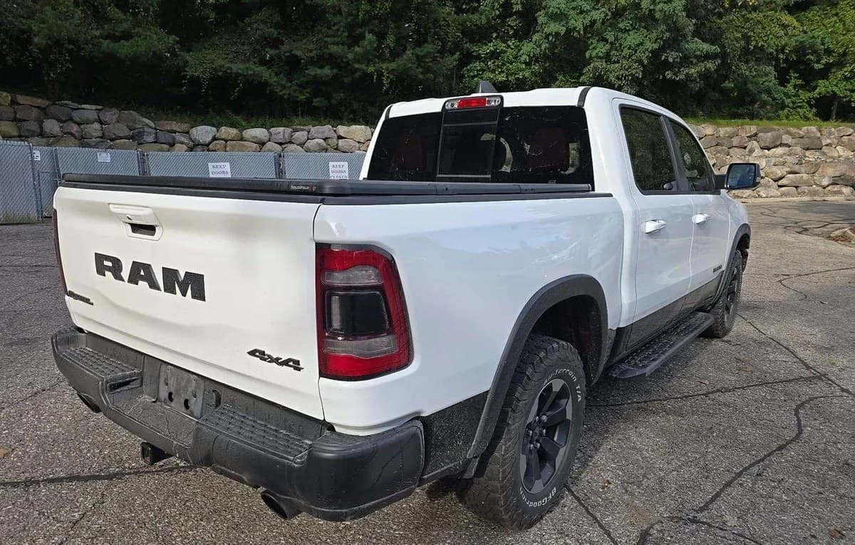2019 RAM 1500 REBEL CREW CAB SHORT BED 4