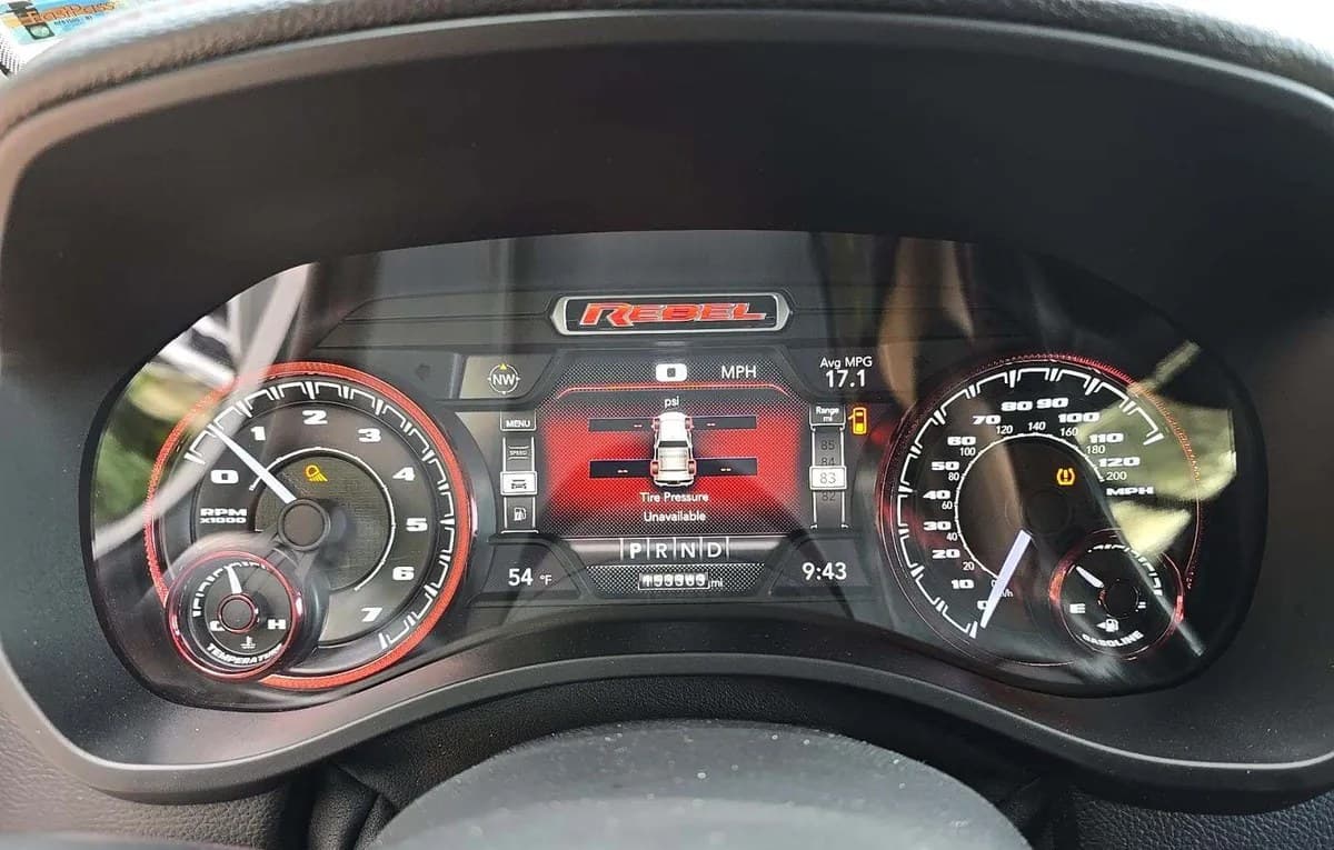 2019 RAM 1500 REBEL CREW CAB SHORT BED 6