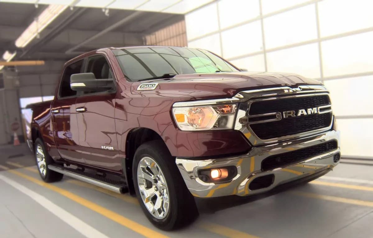 2020 RAM 1500 BIG HORN CREW CAB MEDIUM BED 4