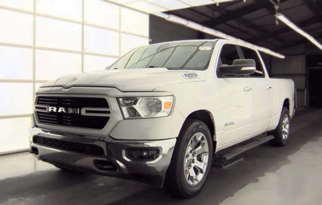 2019 RAM 1500 BIG HORN/LONE STAR CREW CAB MEDIUM BED 1