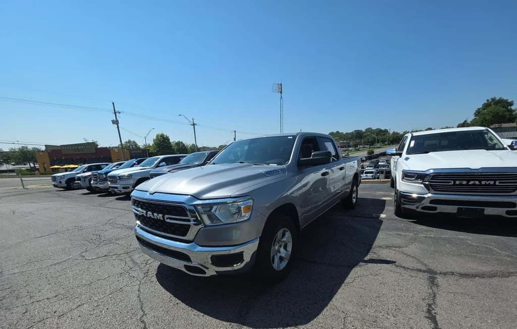 2023 RAM 1500 BIG HORN CREW CAB MEDIUM BED