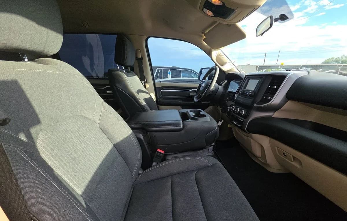 2019 RAM 1500 BIG HORN/LONE STAR CREW CAB MEDIUM BED 5