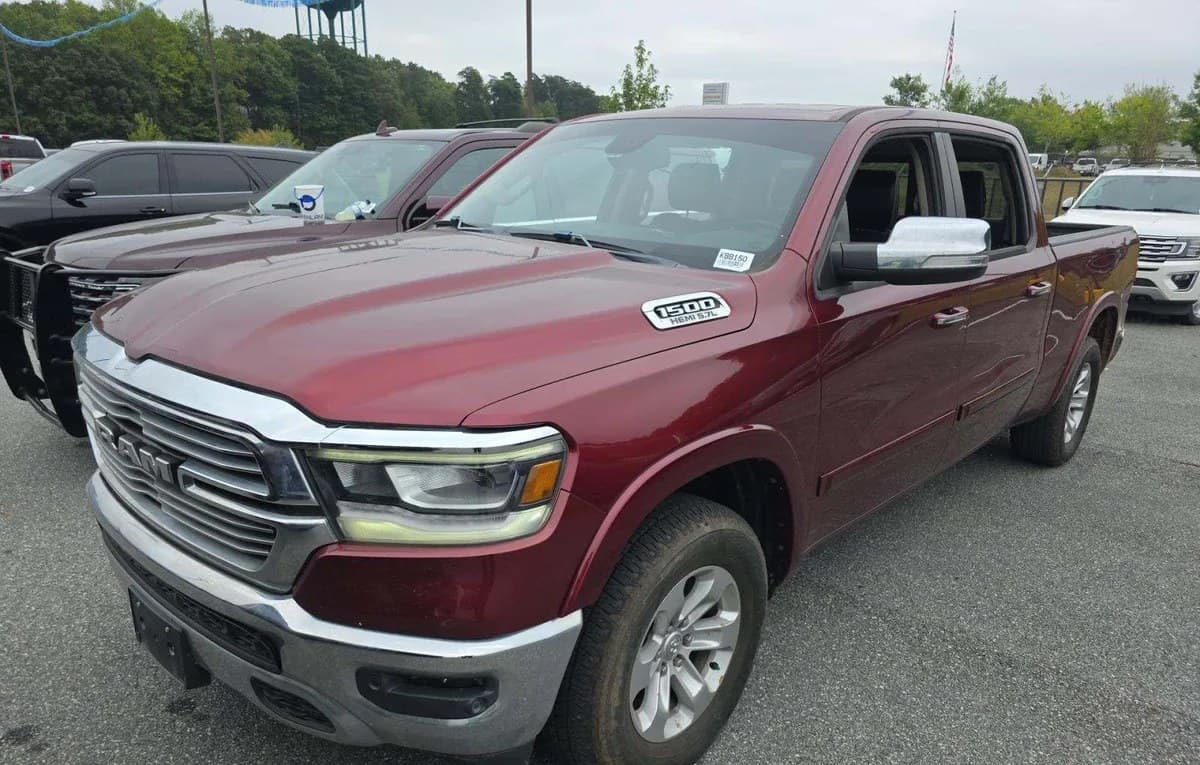 2019 RAM 1500 LARAMIE CREW CAB MEDIUM BED 2