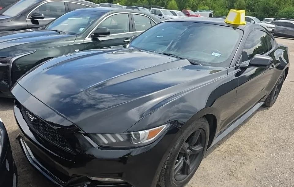 2017 FORD MUSTANG V6 COUPE 1