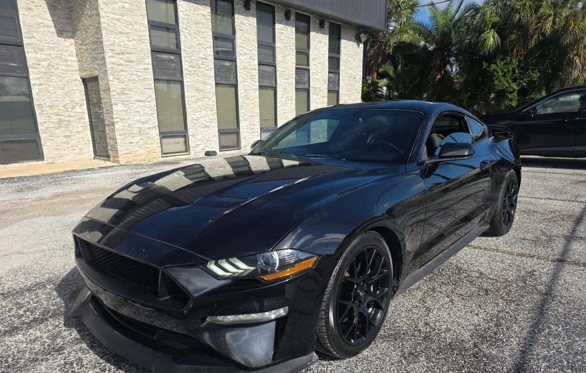 2018 FORD MUSTANG EcoBoost 2