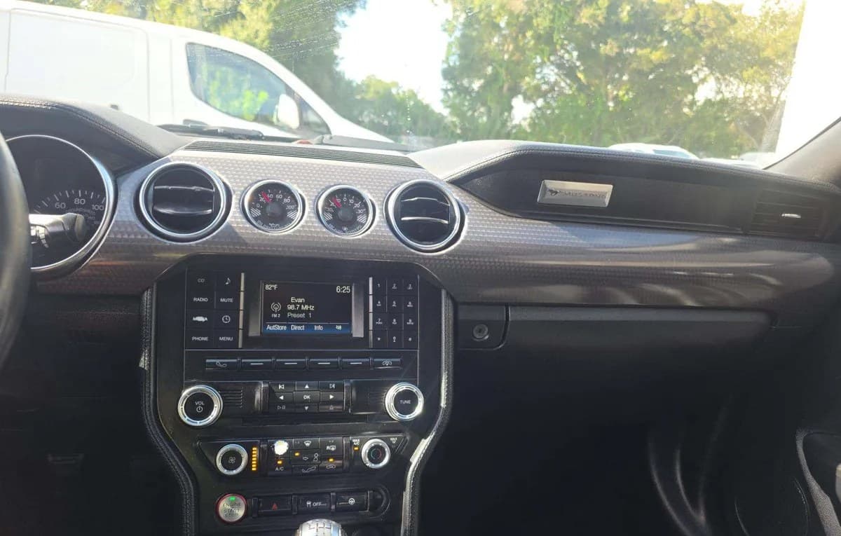 2018 FORD MUSTANG EcoBoost 7