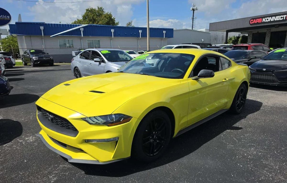 2021 FORD MUSTANG EcoBoost 2