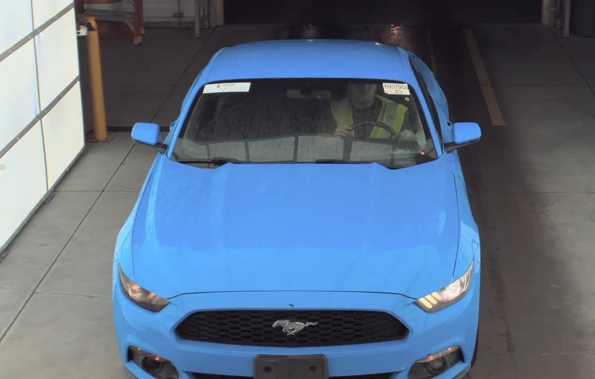 2017 FORD MUSTANG EcoBoost 3