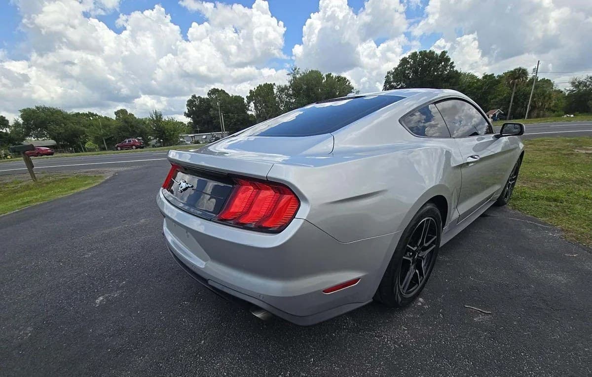 2018 FORD MUSTANG EcoBoost 4