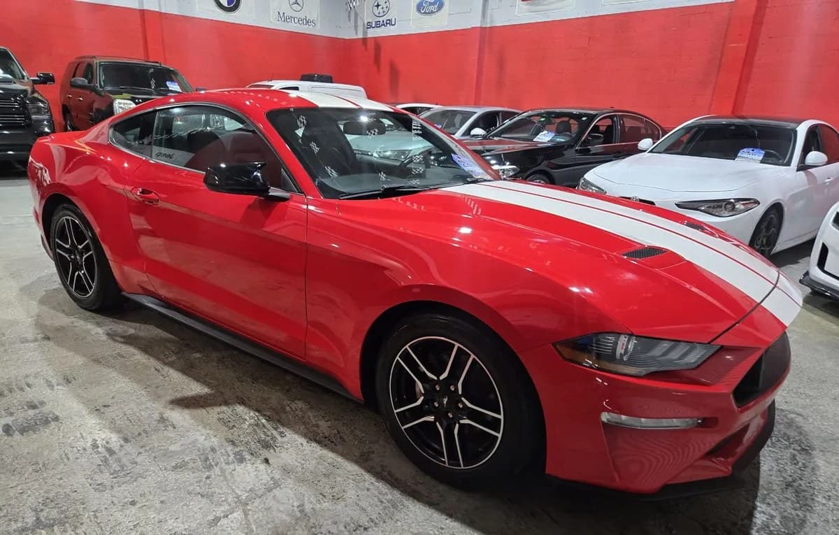 2020 FORD MUSTANG EcoBoost 3