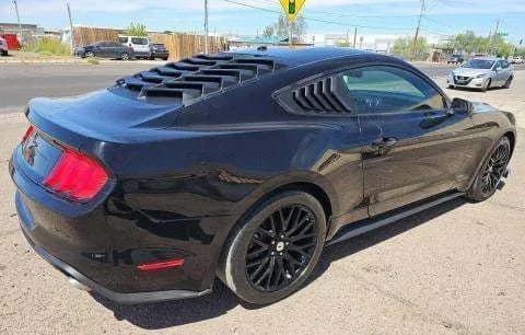 2019 FORD MUSTANG EcoBoost 4