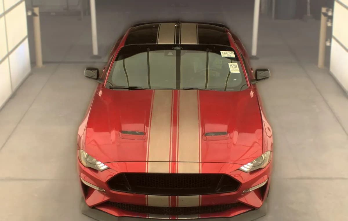 2021 FORD MUSTANG EcoBoost 3