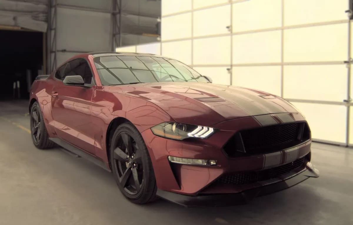 2021 FORD MUSTANG EcoBoost 4