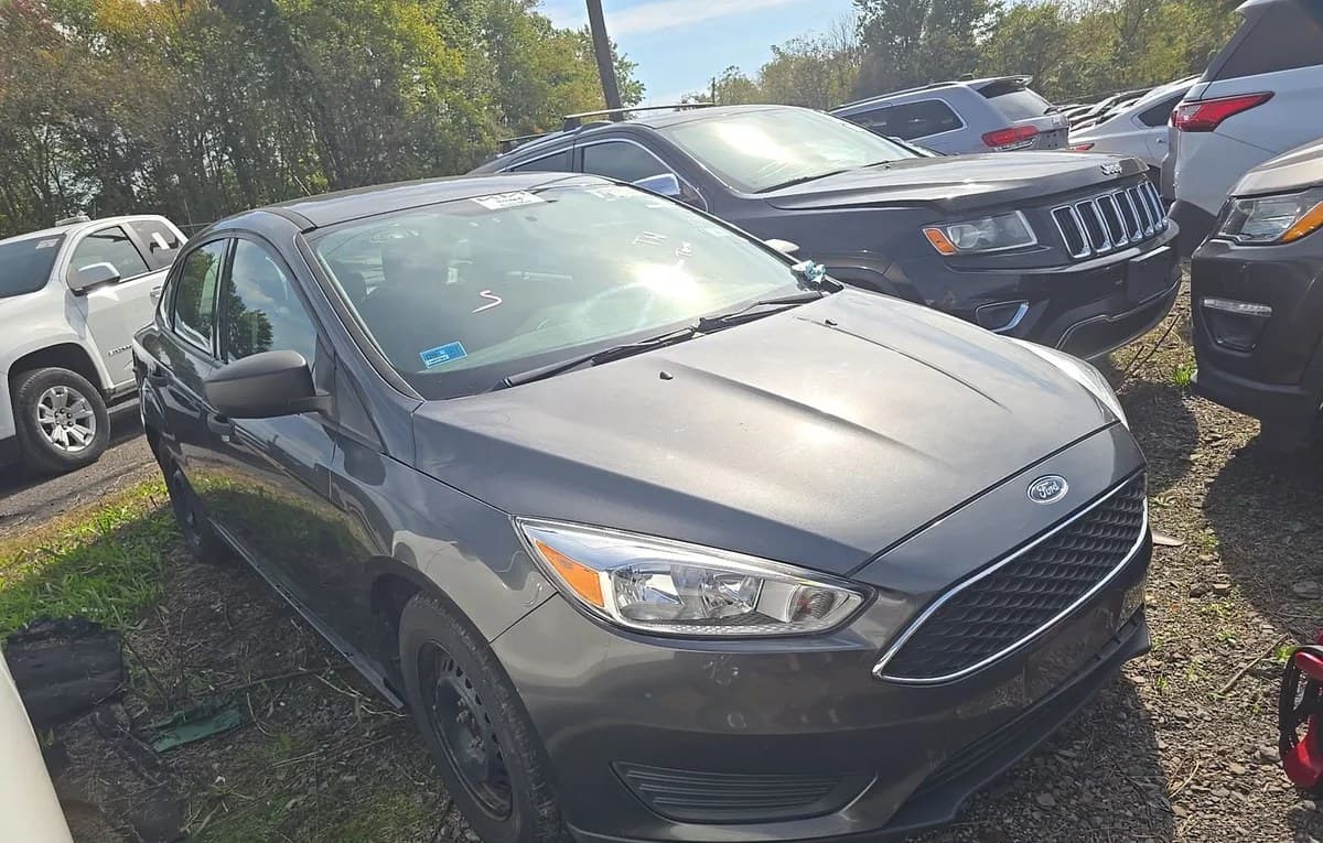 2018 FORD FOCUS S 4