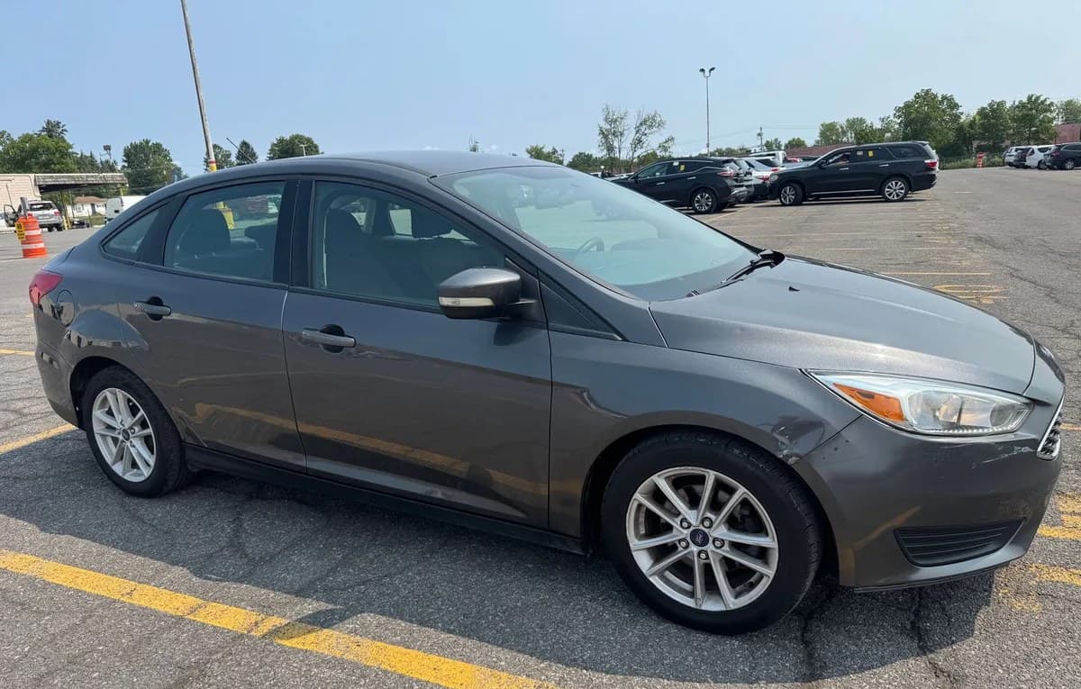 2017 FORD FOCUS SE 3