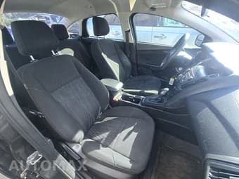 2018 FORD FOCUS SE 9