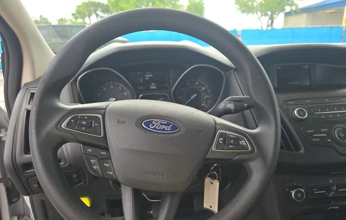 2018 FORD FOCUS SE 6