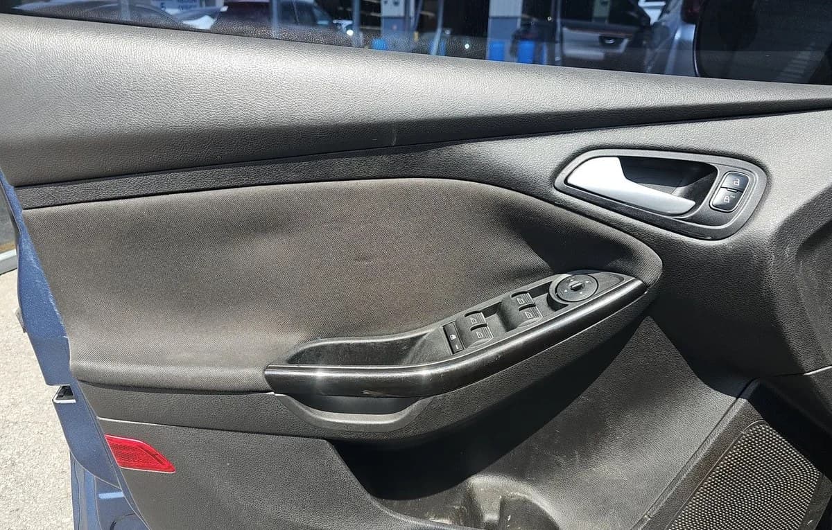 2018 FORD FOCUS Titanium 6