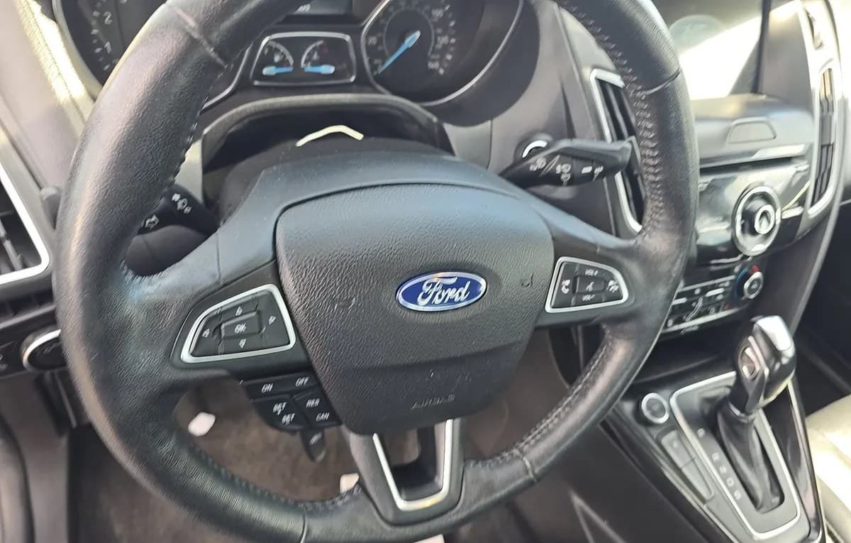 2017 FORD FOCUS TITANIUM SEDAN 7